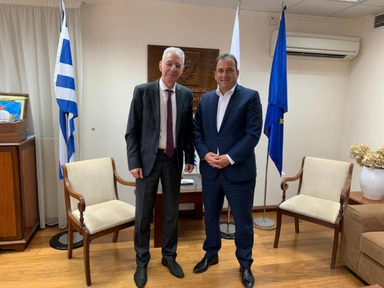 Κοινός στόχος η θέσπιση Θεσμικού Πλαισίου για το σχολείο Άγιος Μάρωνας