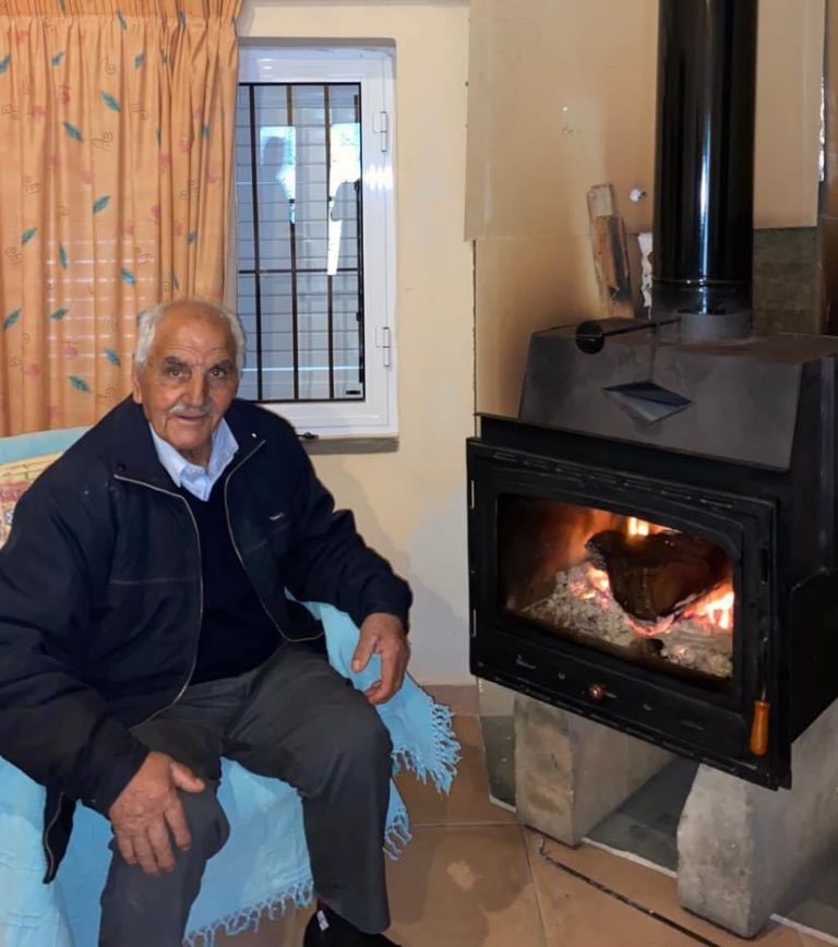 Αγγελία θανάτου και κηδείας Αντώνη Ορφανού , εγκλωβισμένου από την Καρπάσια