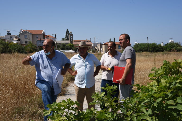 Σάρκα και οστά παίρνει το νέο κοινοτικό γήπεδο στον Κορμακίτη