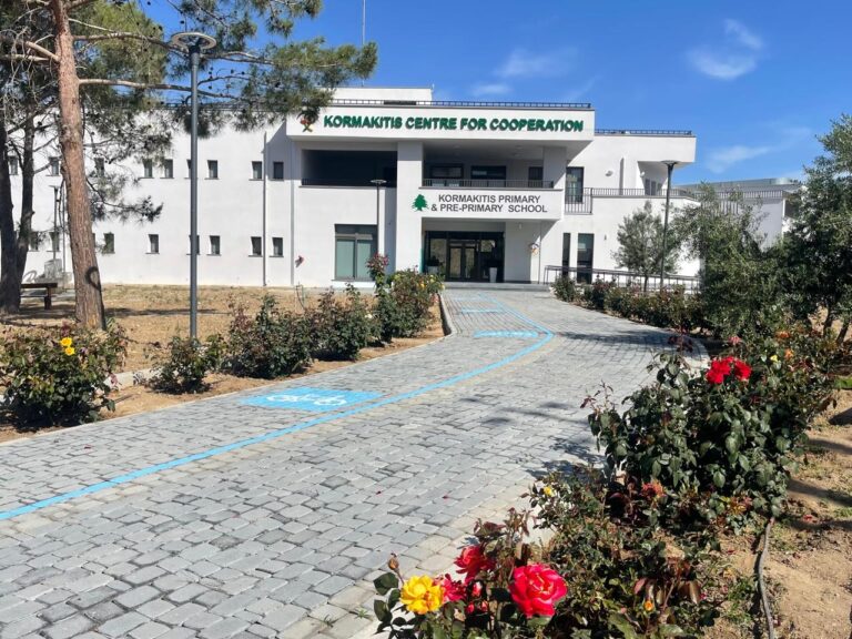 Ανακοίνωση Γραφείου Εκπροσώπου για το αυριανό γεύμα προς τιμή της Προέδρου της Βουλής στον Κορμακίτη